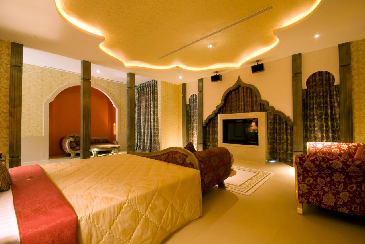 Harport Motel Каосюн Екстериор снимка