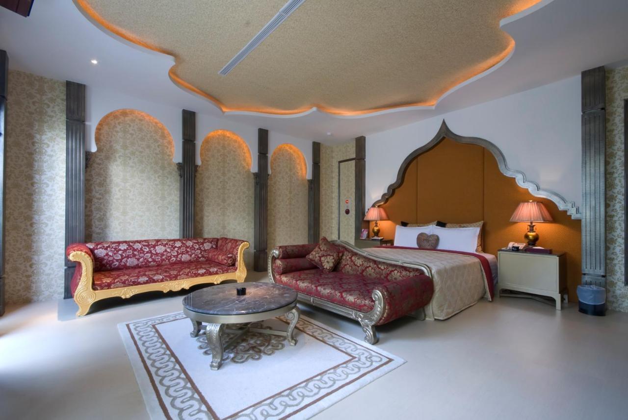 Harport Motel Каосюн Екстериор снимка